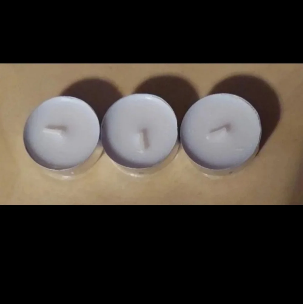 FARMHOUSE CERAMIC WHITE WAX WARMER & 7 WAX TARTS  - SCENTS & WARMER RETIRED BNWT